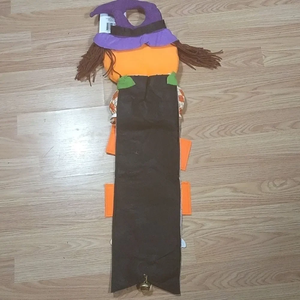 NWT Spooky Happy Halloween Door Hang
